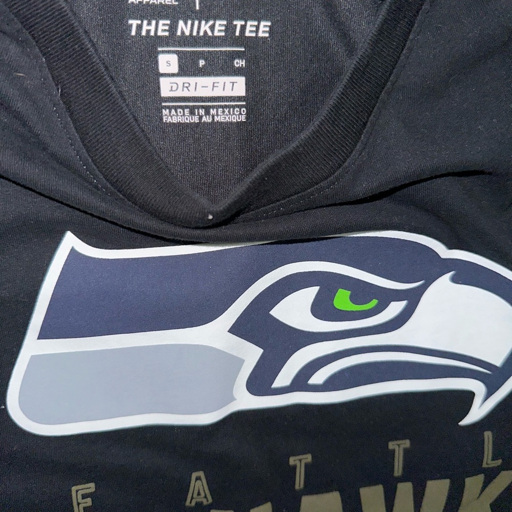 Seattle Seahawks NFL on field apparel Nike salute to service dri-fit long sleeve - Picture 4 of 4